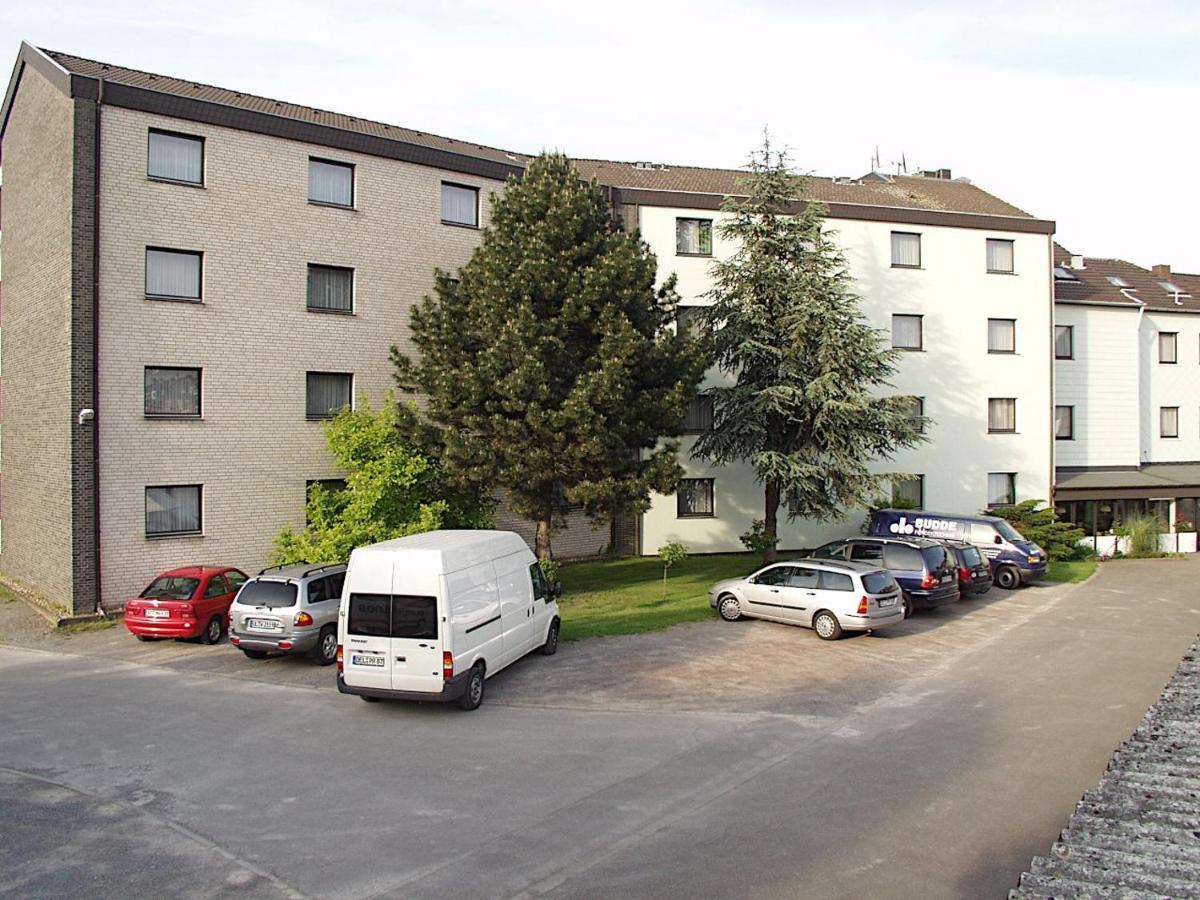 Parkhotel Wuerselen Wurselen Luaran gambar